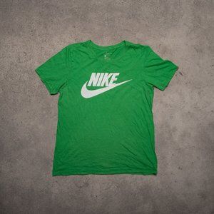 NIKE T SHIRT WOMANS GREEN SMALL